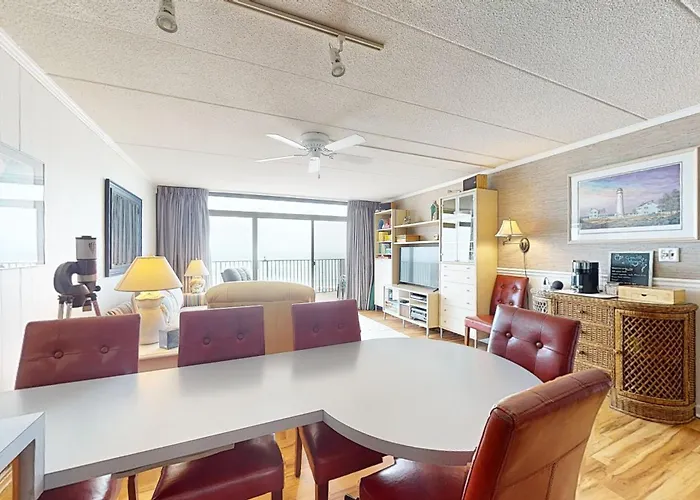 Sails Ii 702 Apartment